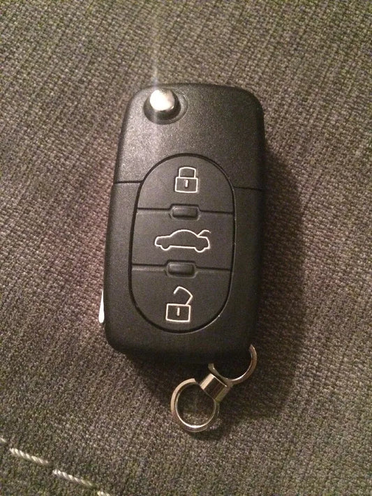 AUDI B5 B6 A4 A6 - 3 Button Remote Key Case Round Big Battery