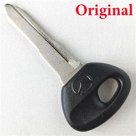 Genuine Mazda BT-50 / Ford Ranger Transponder key